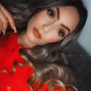 Meet your Posher, Marie